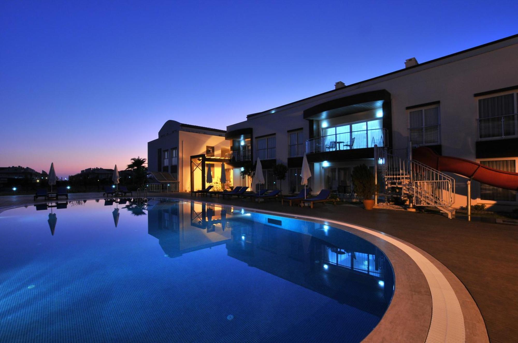 Odyssey Residence Apartments Фетие Екстериор снимка