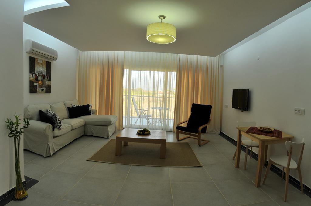 Odyssey Residence Apartments Фетие Екстериор снимка