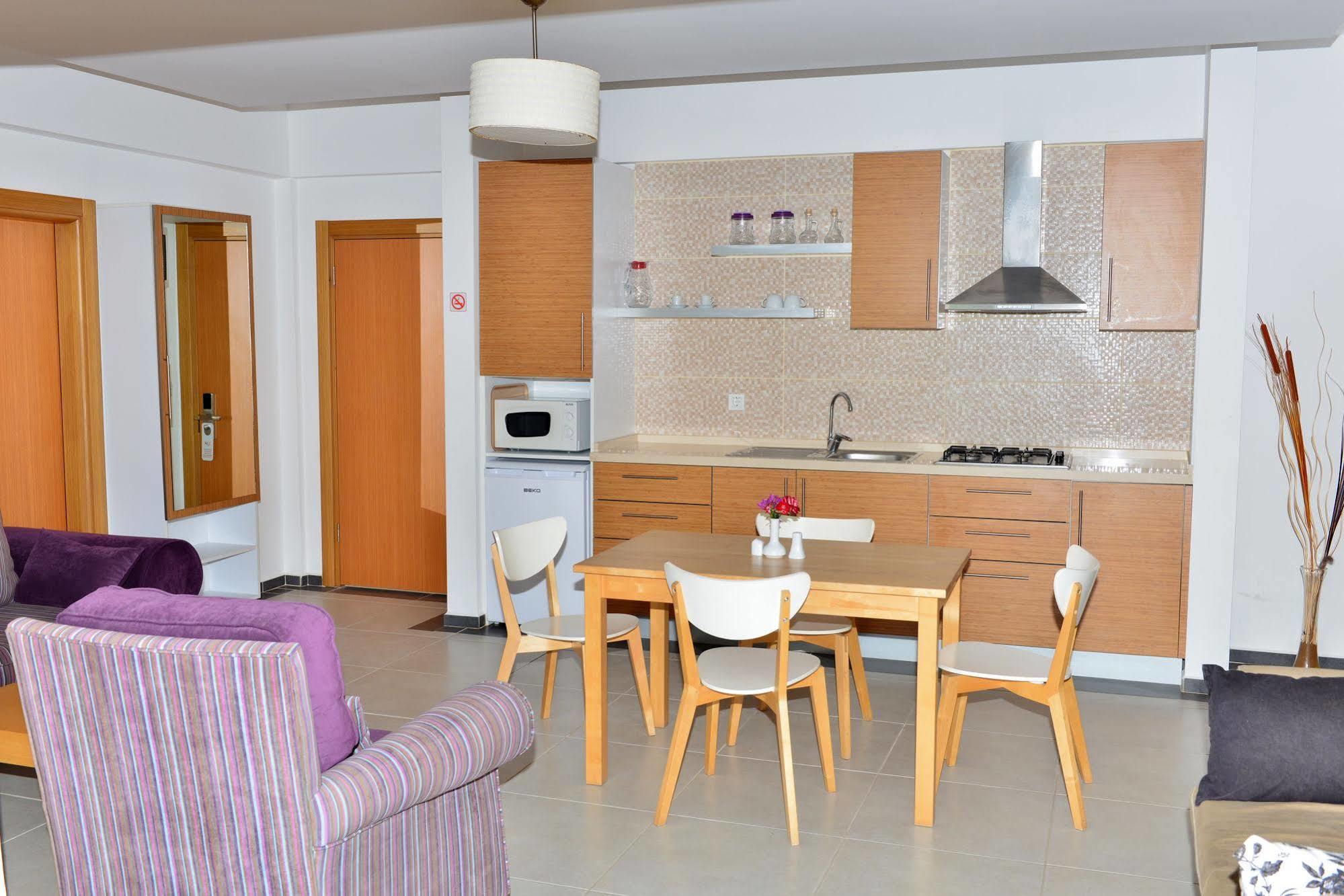 Odyssey Residence Apartments Фетие Екстериор снимка
